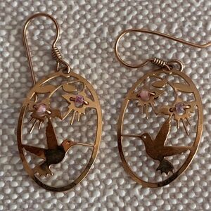 Wild Bryde Hummingbird Earrings 2 Pink Purple Beads Wire 14K Gold Plate Vintage.